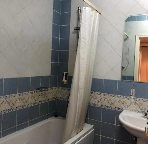 Naama Bay Luxury Stylish Entire Flat With En-suit -centre Of
